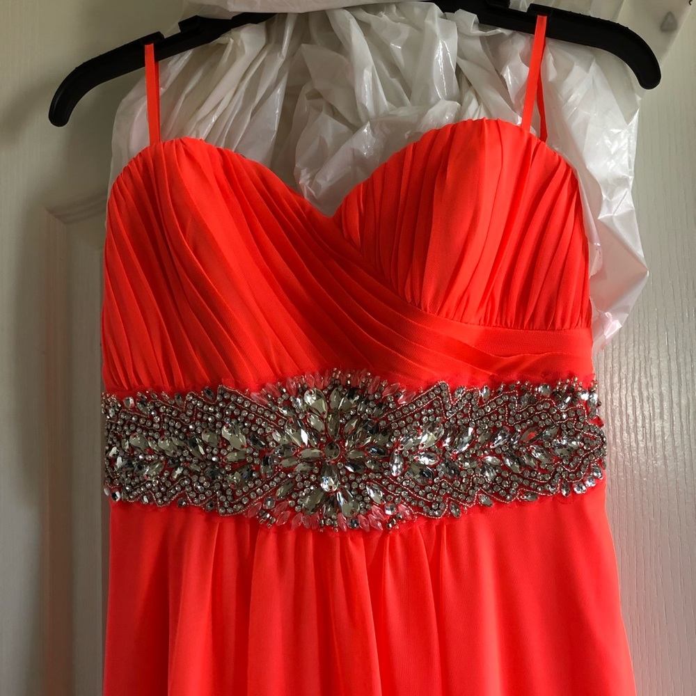 Prom Dress - Picture 2 of 4
